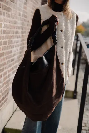 Apple bag brown