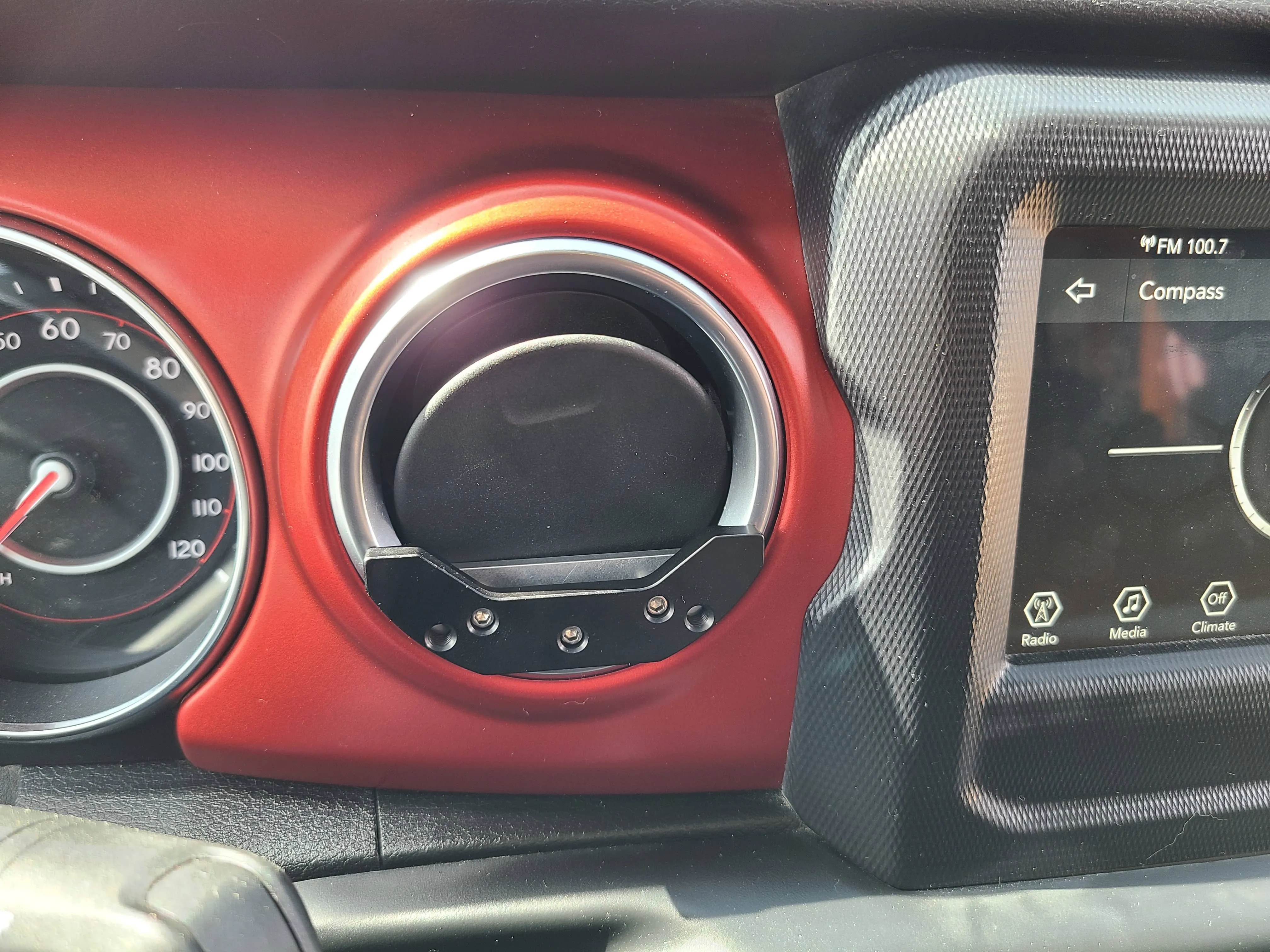 Hondo Garage Un-Holey Wrangler Gladiator / JL Dash Mount