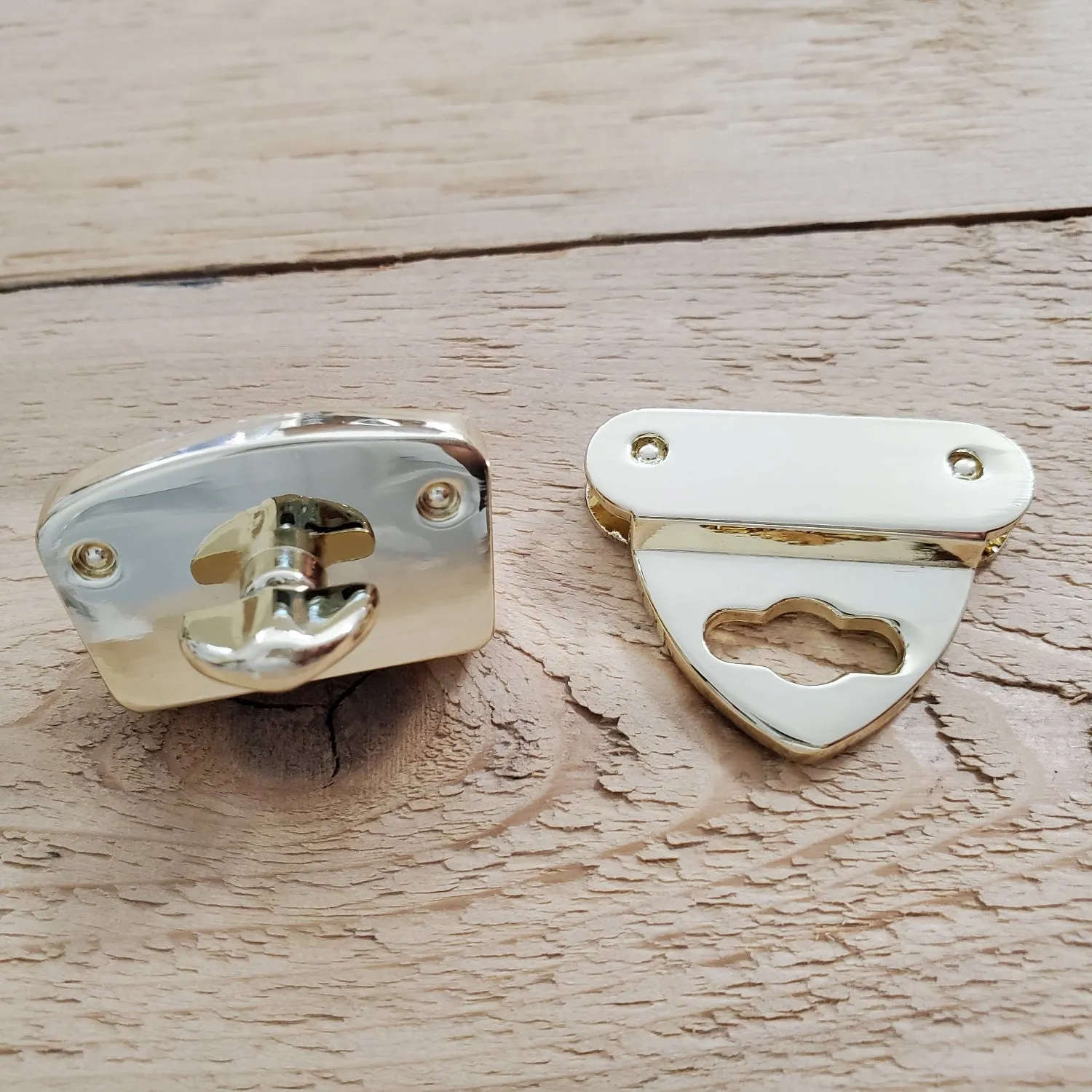 Light Gold Turn Lock
