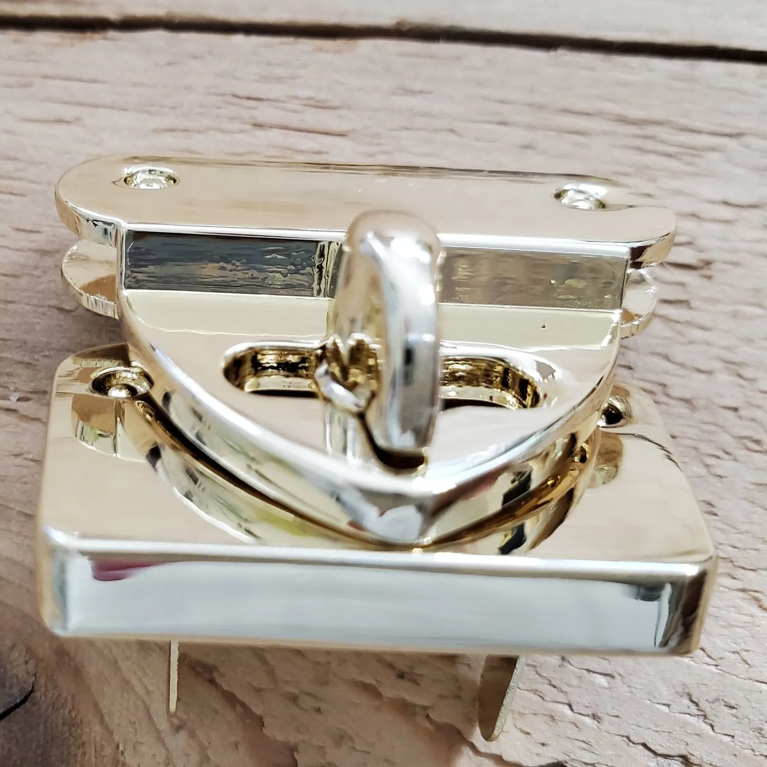 Light Gold Turn Lock