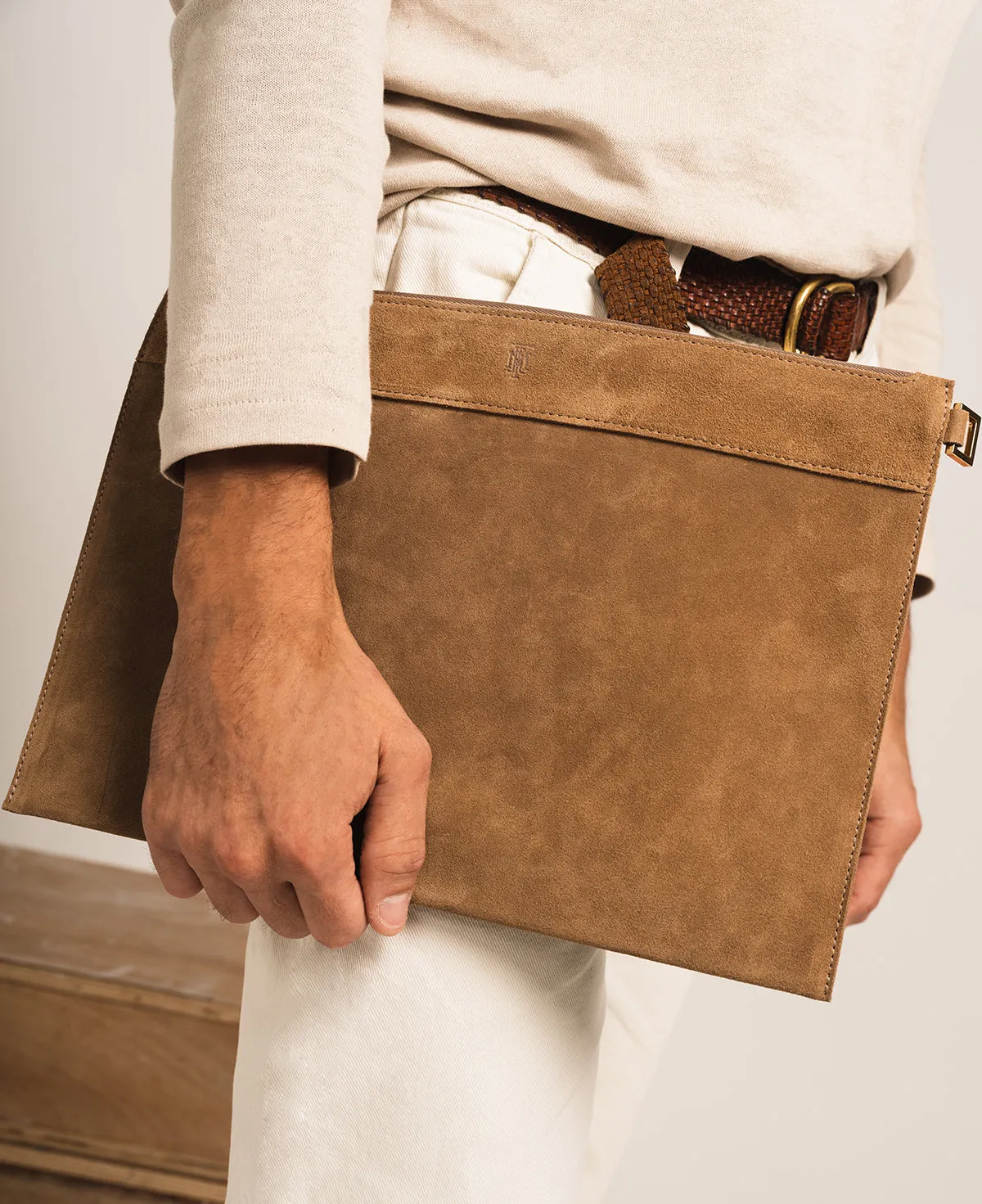 POUCH LARGE TAN